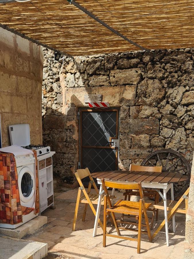 Trullo Dimora Di Pietra Gallipoli Baia Di Gallipoli Exterior photo